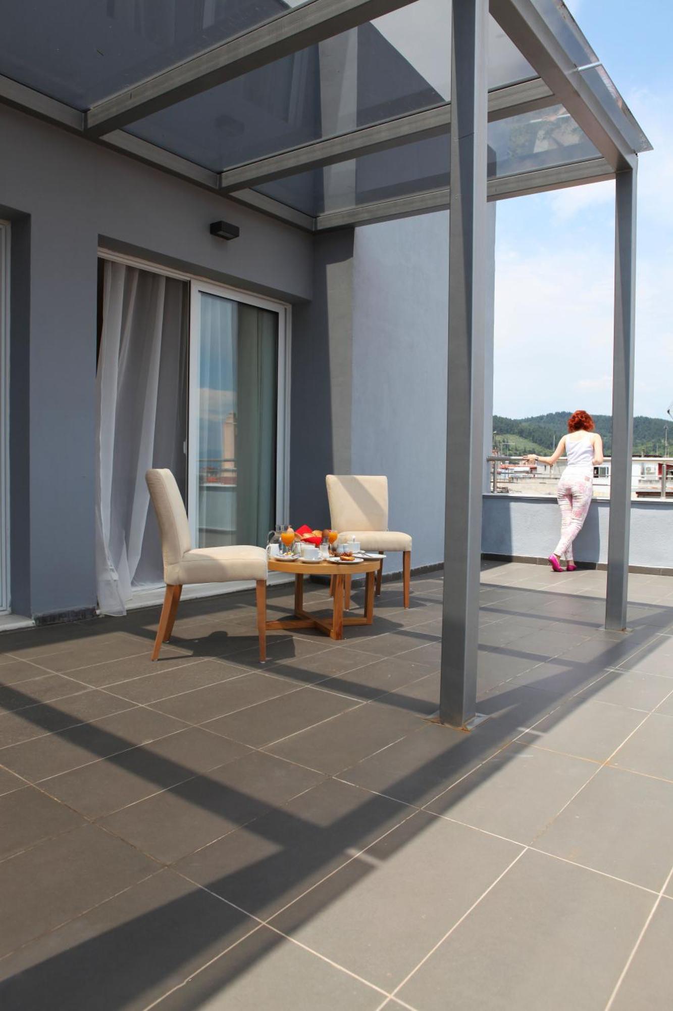 Hotel Alfa Едеса Екстер'єр фото